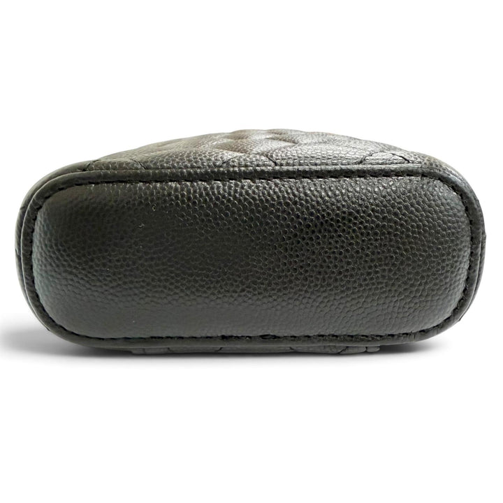 Excellent CHANEL Shoulder Bag Matelassé Vanity Phone Bag Chain black Caviar