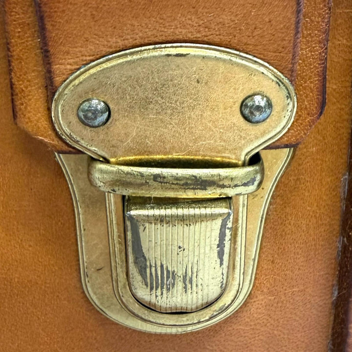 Great HERZ Briefcase 2-Way Dalles Bag Business Bag Brown Nume leather mens