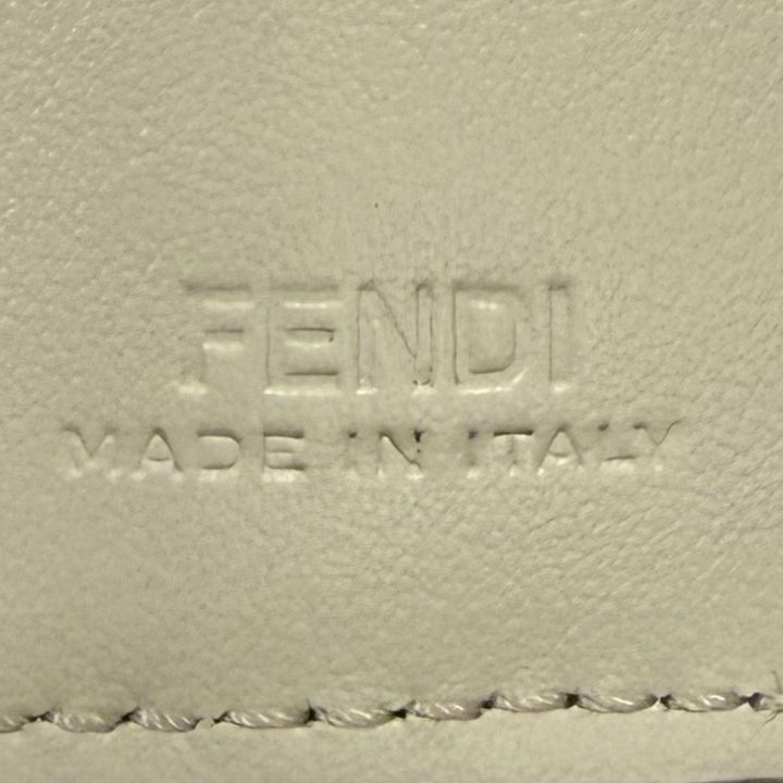 Excellent FENDI Bifold Wallet beige leather Women 8M0420