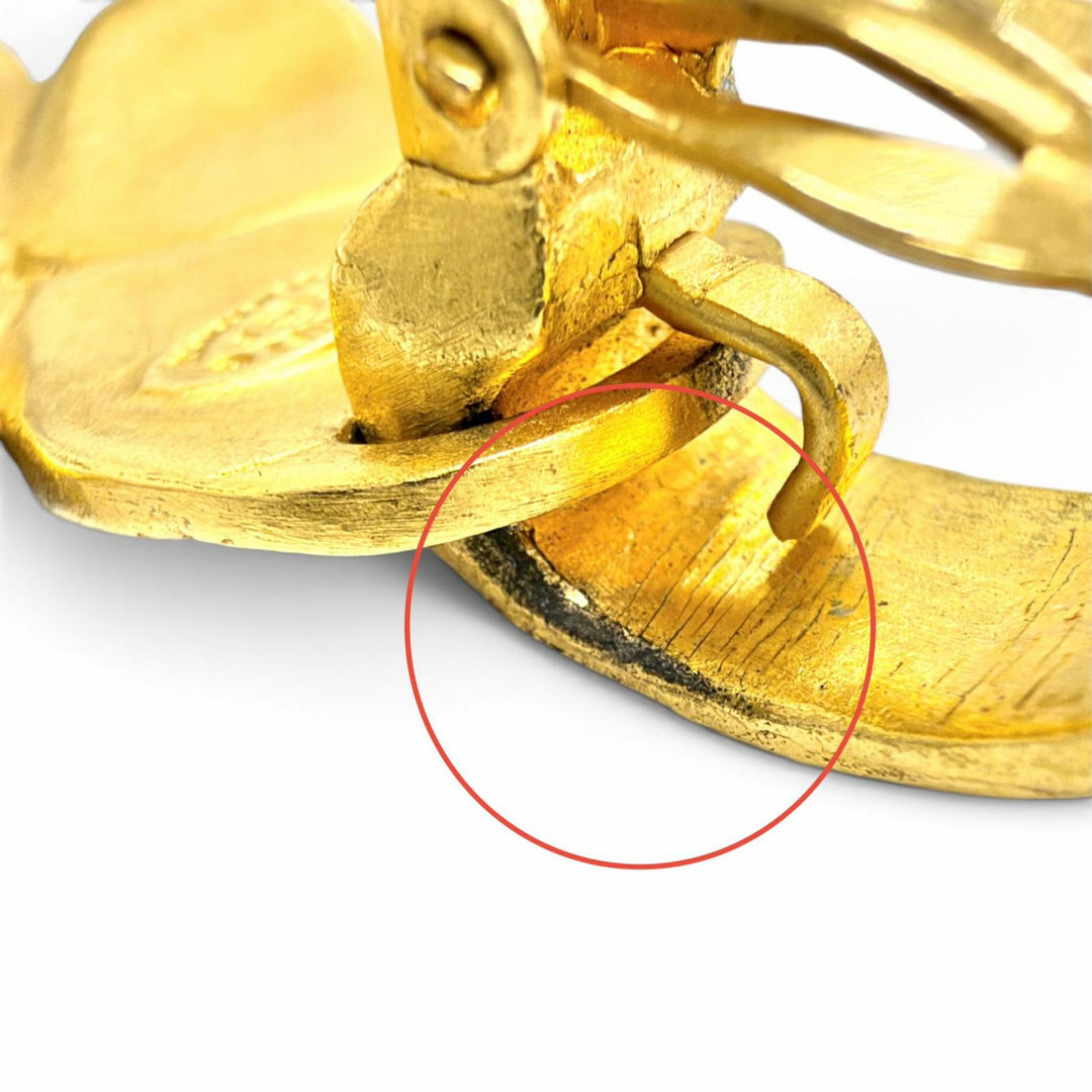 Great CHANEL Earring COCO Mark Clover gold Women 95P