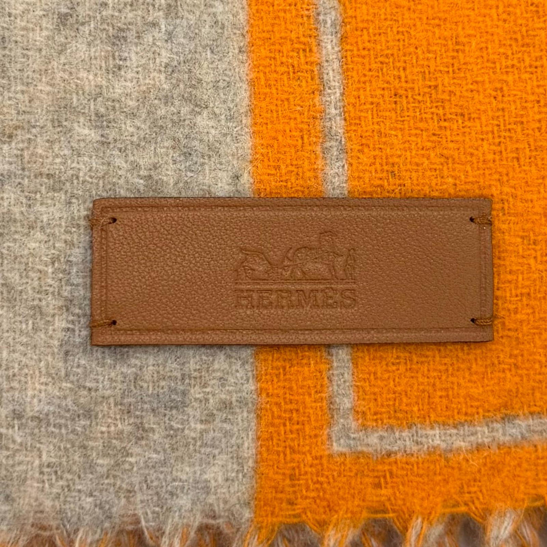 Excellent HERMES Scarf Muffler Cre Do H Leather logo patch with fringe cashmere