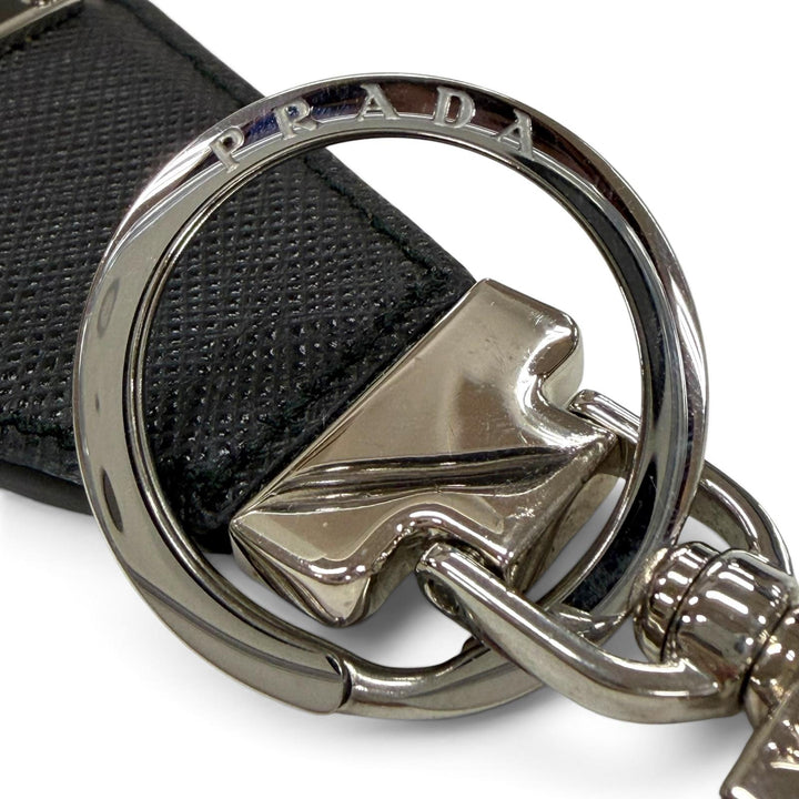 Very Good PRADA key ring triangle logo triangle plate Safiano leather 2PP041