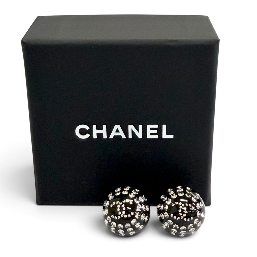 Excellent CHANEL COCO Mark Crystal Rhinestone Monotone Stud Earrings black D26A