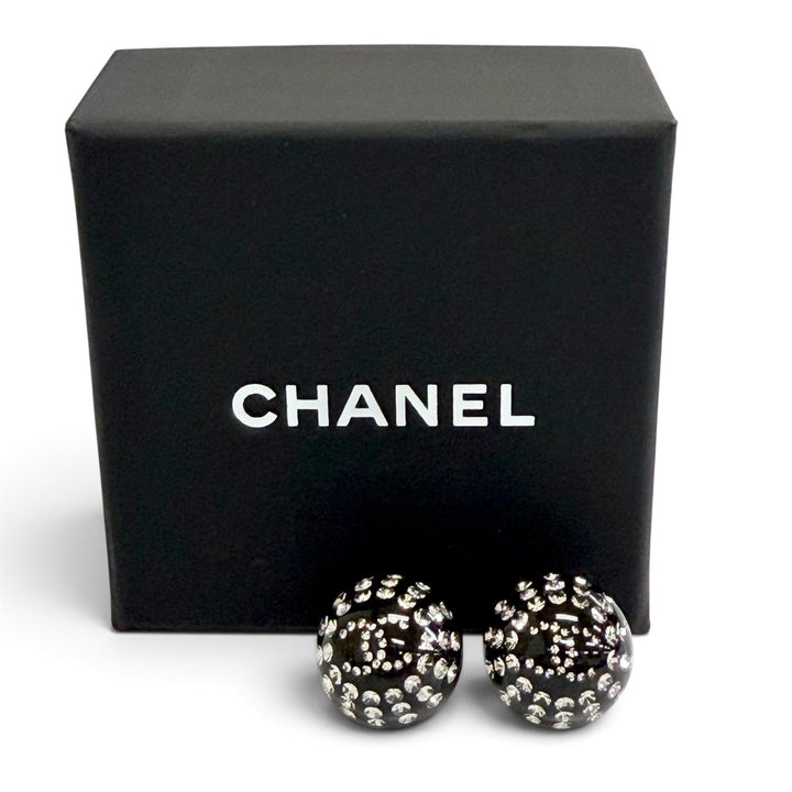 Excellent CHANEL COCO Mark Crystal Rhinestone Monotone Stud Earrings black D26A