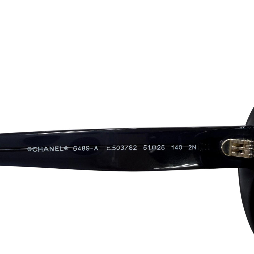 Excellent CHANEL COCO Mark Round Shape Sunglasses with Pearl Chain 5489