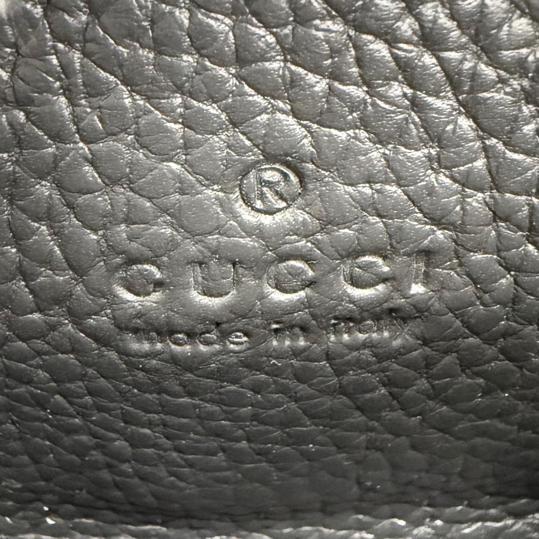 Excellent GUCCI GG Shadow Air Pods Holder, Earphone Case, Half-Moon Shape 800144