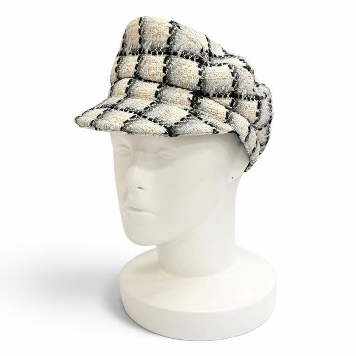 Very Good CHANEL COCO MarkMetal Check Pattern Tweed Casquette Hat beige M 22K