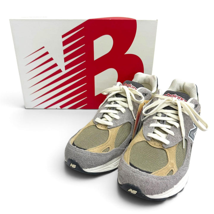 Pristine NEW BALANCE Low cut sneakers Different material switching gray mesh