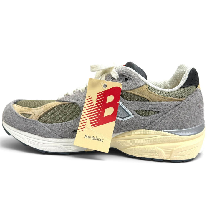 Pristine NEW BALANCE Low cut sneakers Different material switching gray mesh