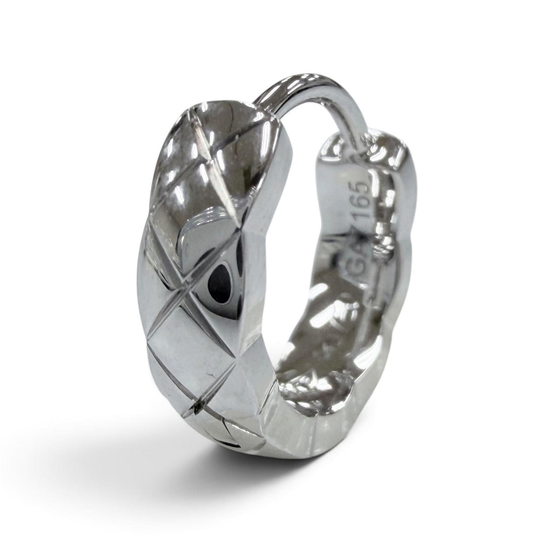 Excellent CHANEL Pierce Coco Crush Collection Single Mini Hoop White gold J12687