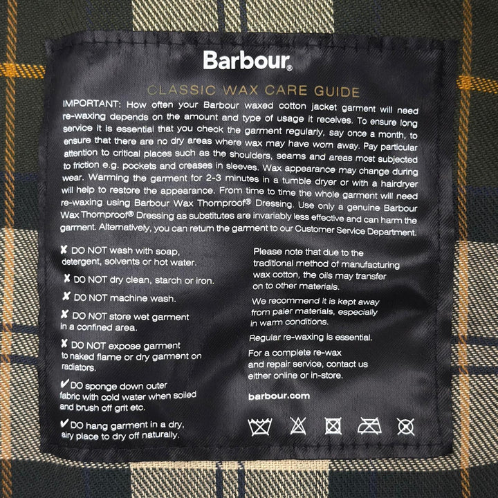 Very Good Barbour Jacket BEDALE Logo buttons, checked lining, oiled leather. 40