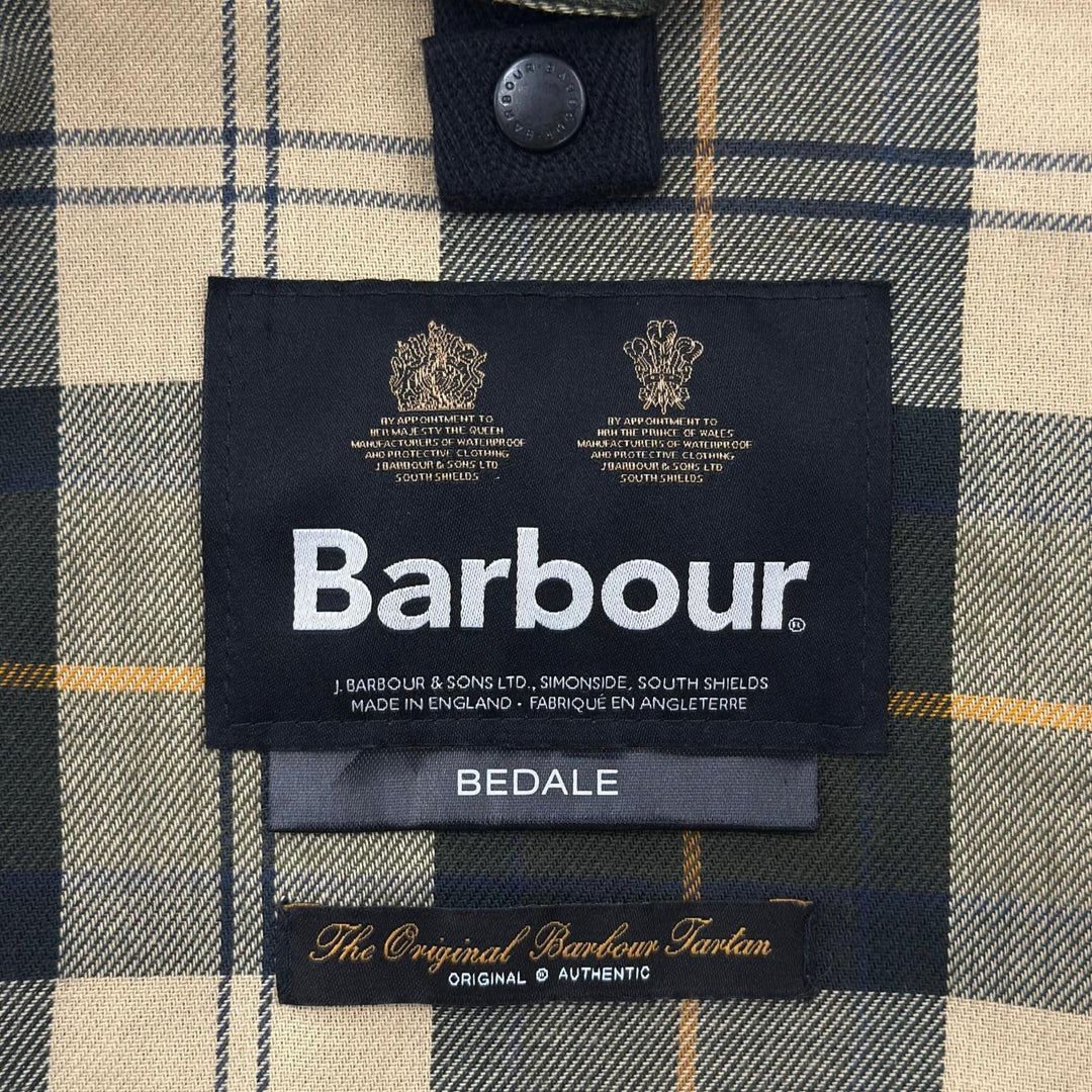 Very Good Barbour Jacket BEDALE Logo buttons, checked lining, oiled leather. 40