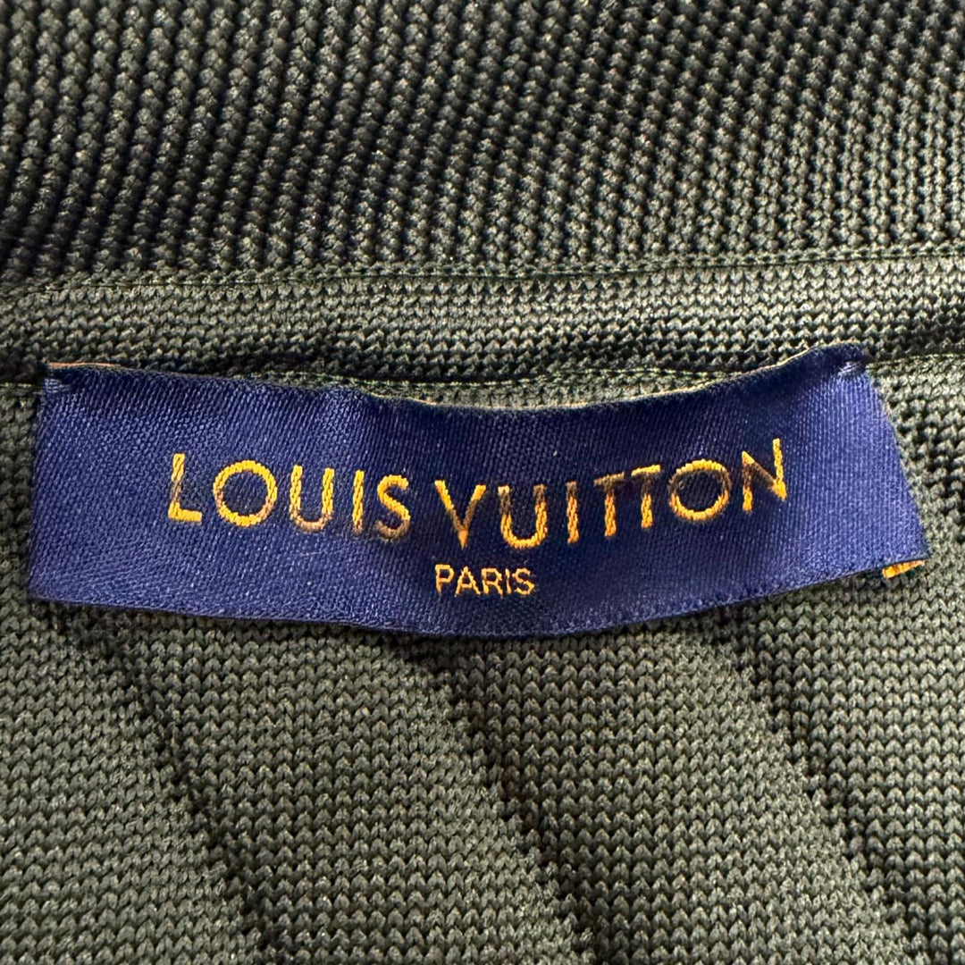 Excellent LOUIS VUITTON Best Back logo, monogram, military, utility. khaki