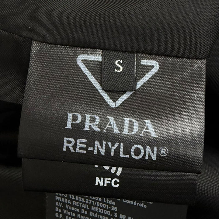 Excellent PRADA coat Re-Nylon Triangle Logo Pouch Included black