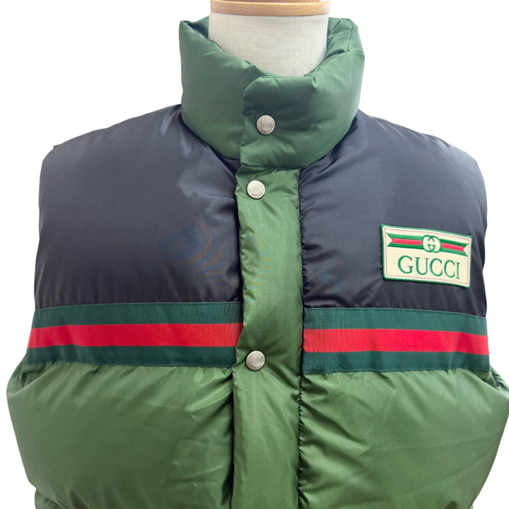 Excellent GUCCI Down vest Web stripe logo patch green Nylon mens 44 698713