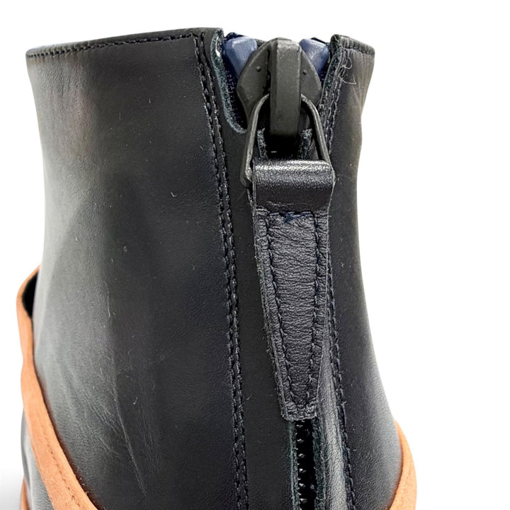Excellent MANOLO BLAHNIK Booties NUSA Back zip, pointed toe Dark navy 37
