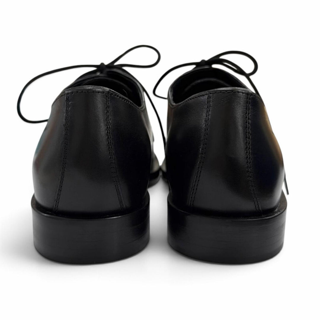 Pristine Valentino Garavani Leather shoes Rockstud Derby black leather Women 38