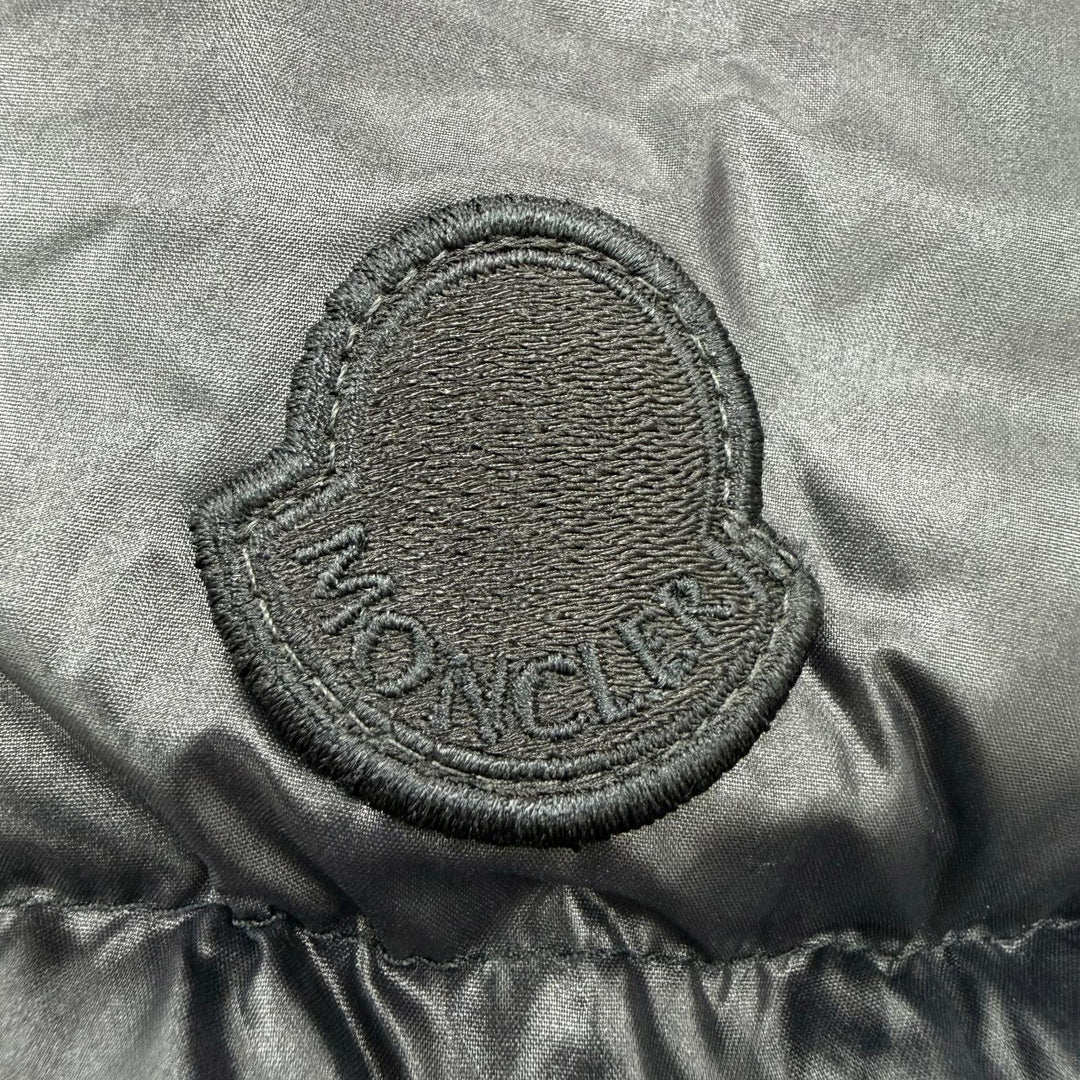 Excellent MONCLER GENIUS 2 down coat PATRICIA Logo patch and hood black Women 00