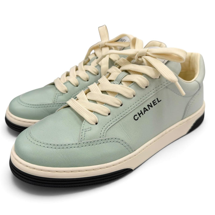 Excellent CHANEL sneakers Logo-embroidered leather Mint green 39 24K G46078