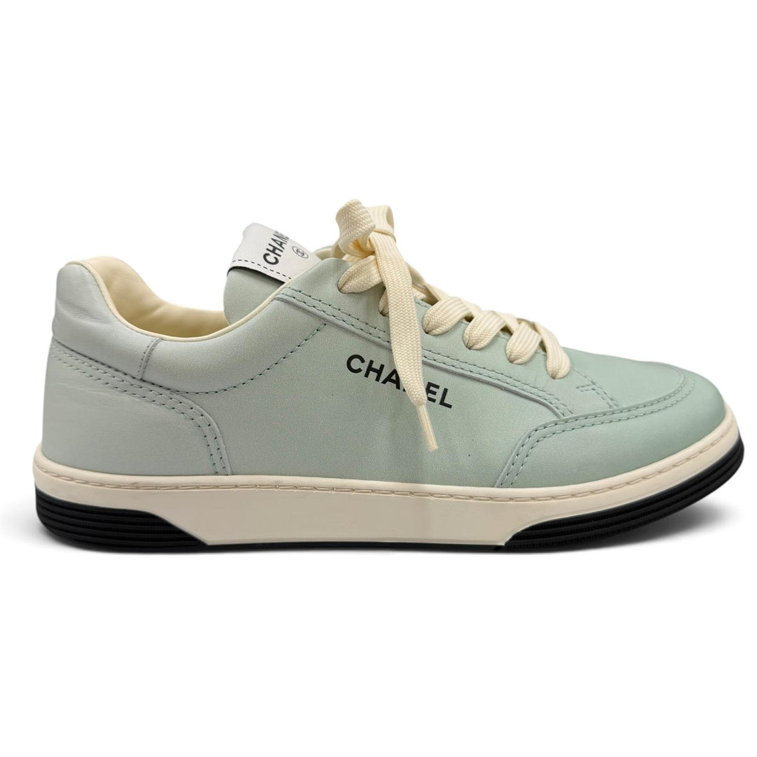 Excellent CHANEL sneakers Logo-embroidered leather Mint green 39 24K G46078
