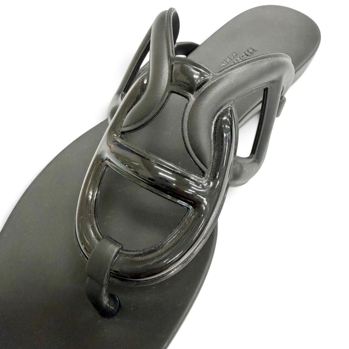 Pristine HERMES Sandals Ejuri Chaine d'Ancre motif rubber flats black Women 35