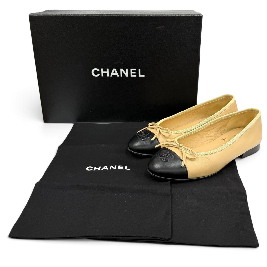 Great CHANEL pumps ballerina Ribbon-attached leather flats leather 34 G02819