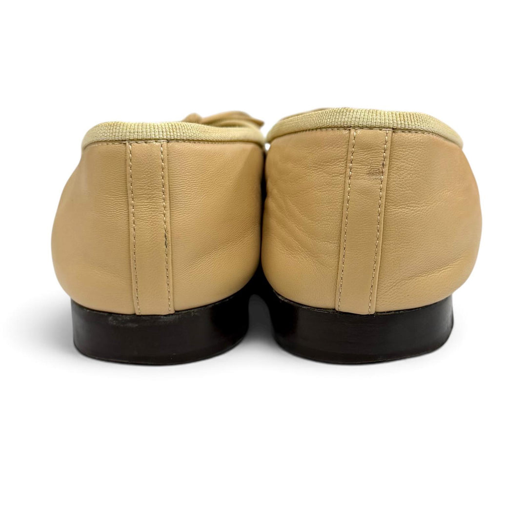 Great CHANEL pumps ballerina Ribbon-attached leather flats leather 34 G02819