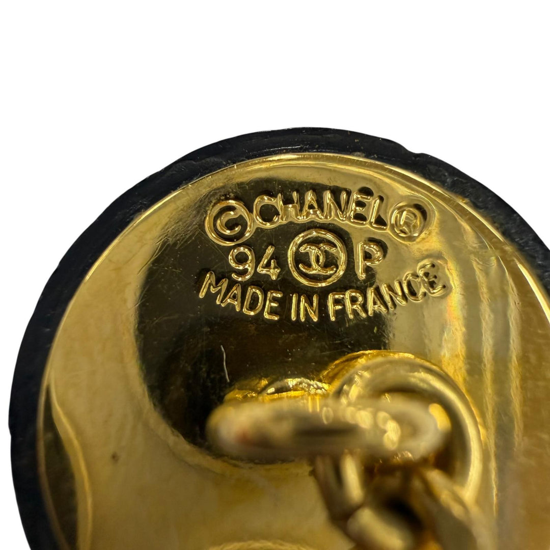 Very Good CHANEL Cufflinks cufflinks COCO Mark Matte Lacquer black Women 94P