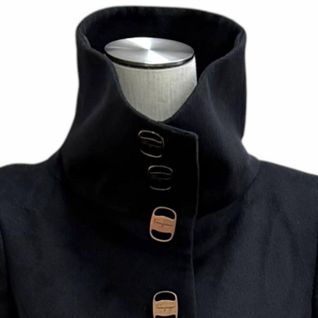 Great Salvatore Ferragamo coat Vara Button Stand Collar Long black Camel 40