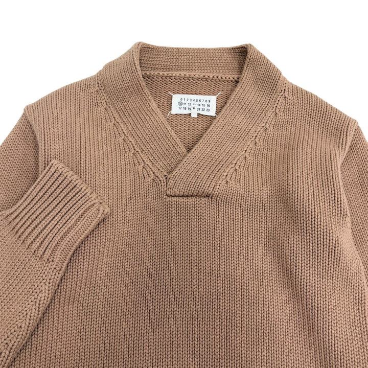 Great Maison Margiela 10 sweater Elbow patches, V-neck, thick fabric Brown