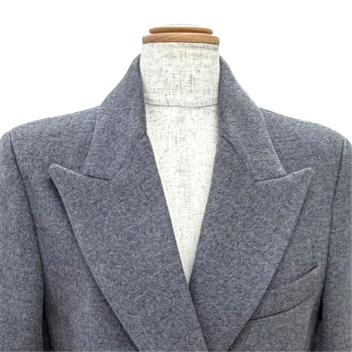 Excellent VALENTINO coat front ribbon. gray wool 40 5B3CA768MA