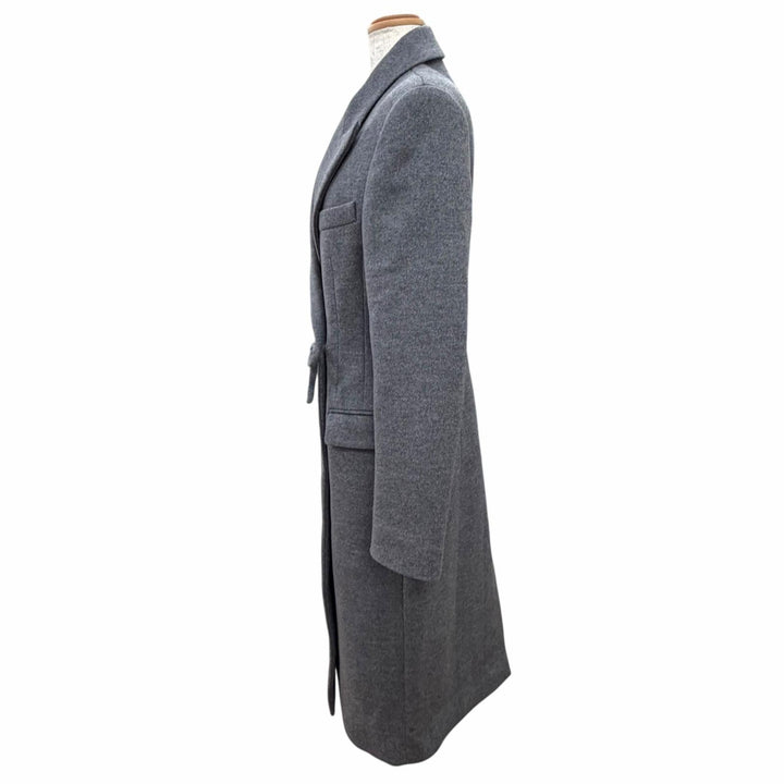Excellent VALENTINO coat front ribbon. gray wool 40 5B3CA768MA
