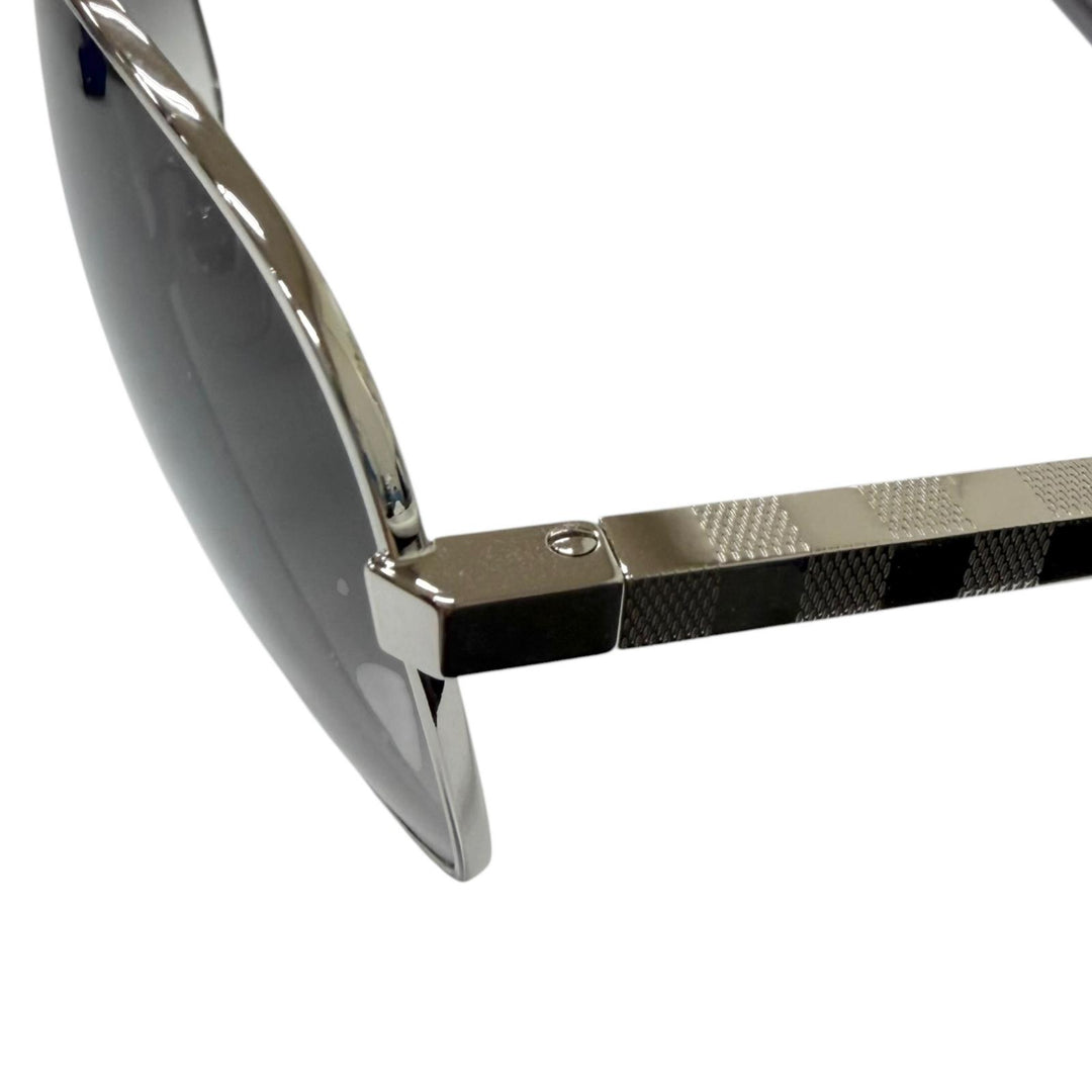Excellent LOUIS VUITTON sunglasses Attitude pilot Damier Two Bridges