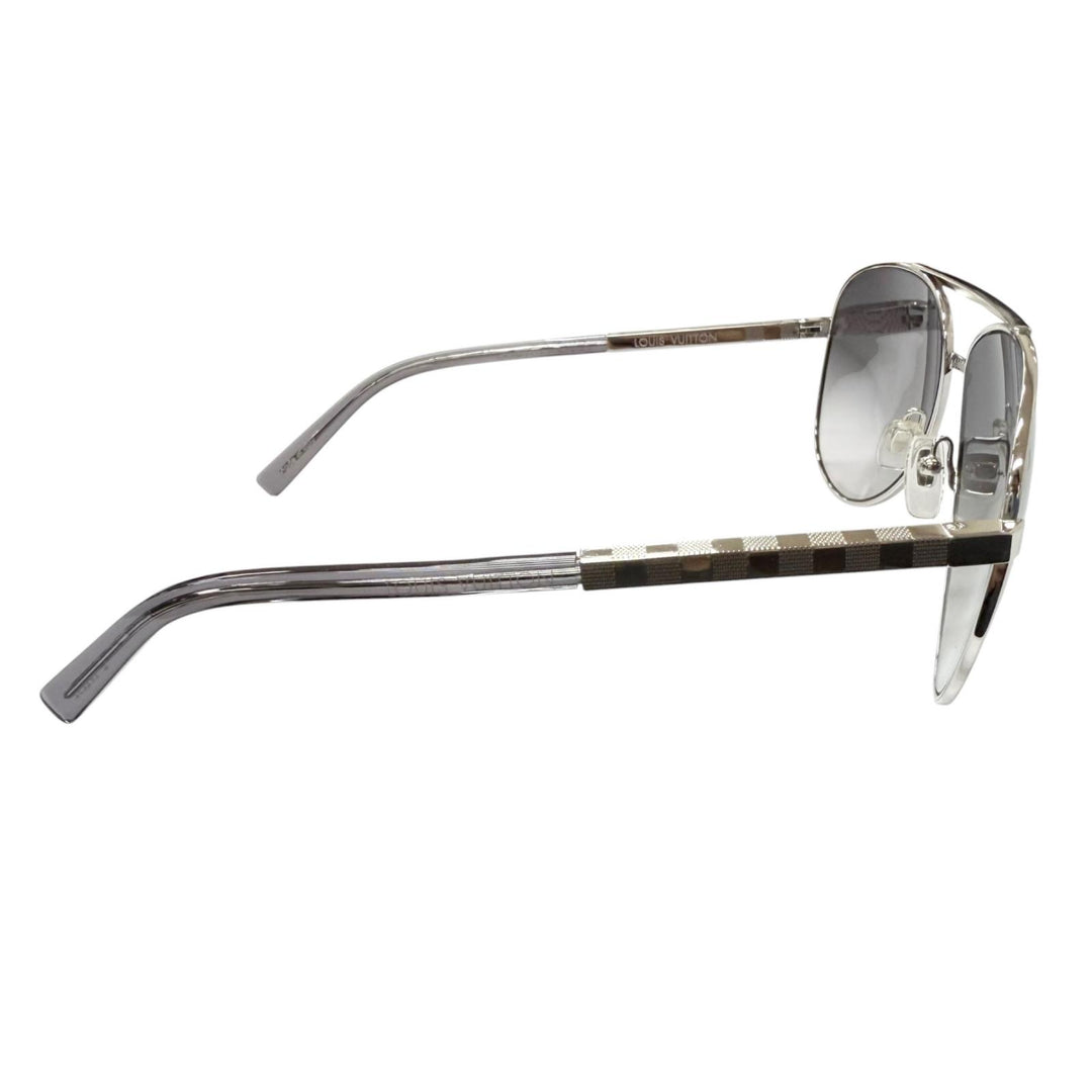Excellent LOUIS VUITTON sunglasses Attitude pilot Damier Two Bridges