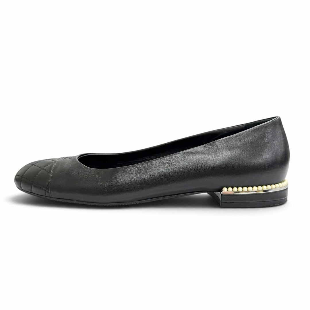 Great CHANEL pumps COCO Mark Matelassé Eco Pearl Flat black leather 37 G32832