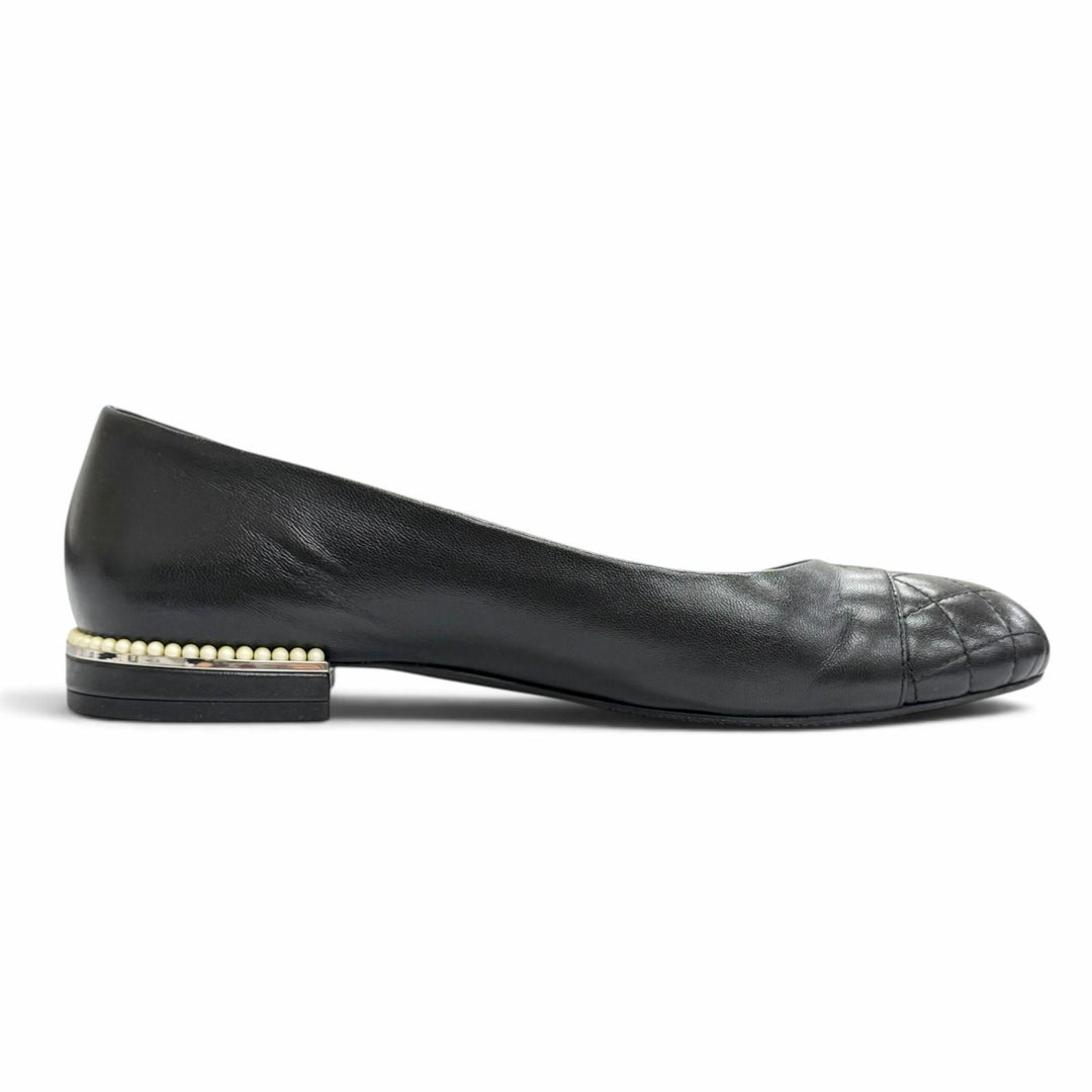 Great CHANEL pumps COCO Mark Matelassé Eco Pearl Flat black leather 37 G32832
