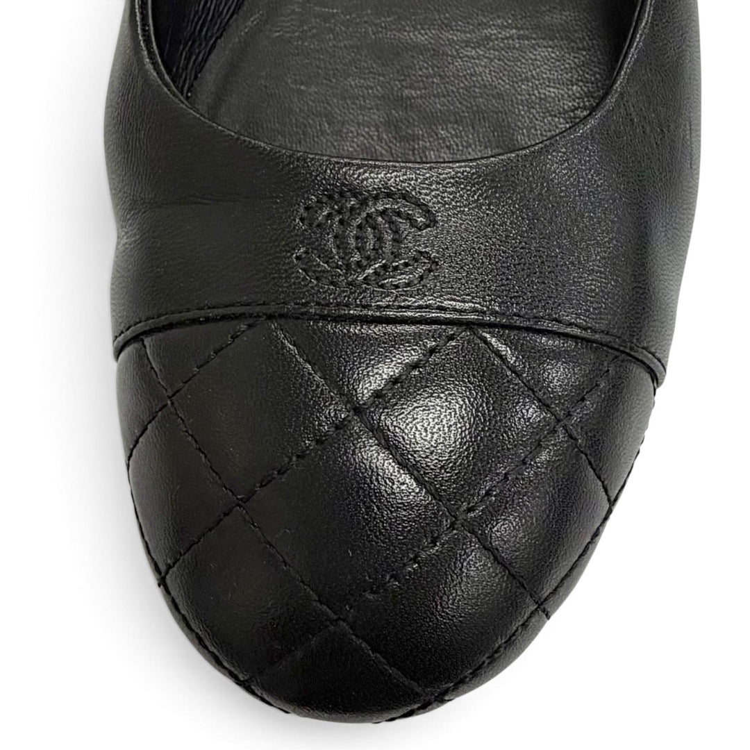 Great CHANEL pumps COCO Mark Matelassé Eco Pearl Flat black leather 37 G32832