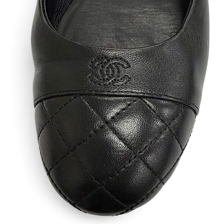 Great CHANEL pumps COCO Mark Matelassé Eco Pearl Flat black leather 37 G32832