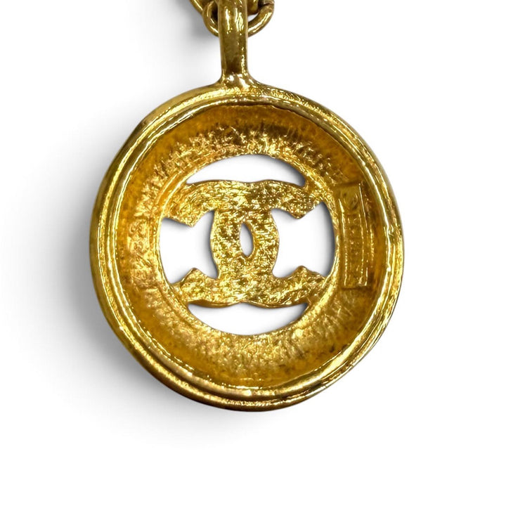 Very Good CHANEL Necklace COCO Mark Chain gold Women