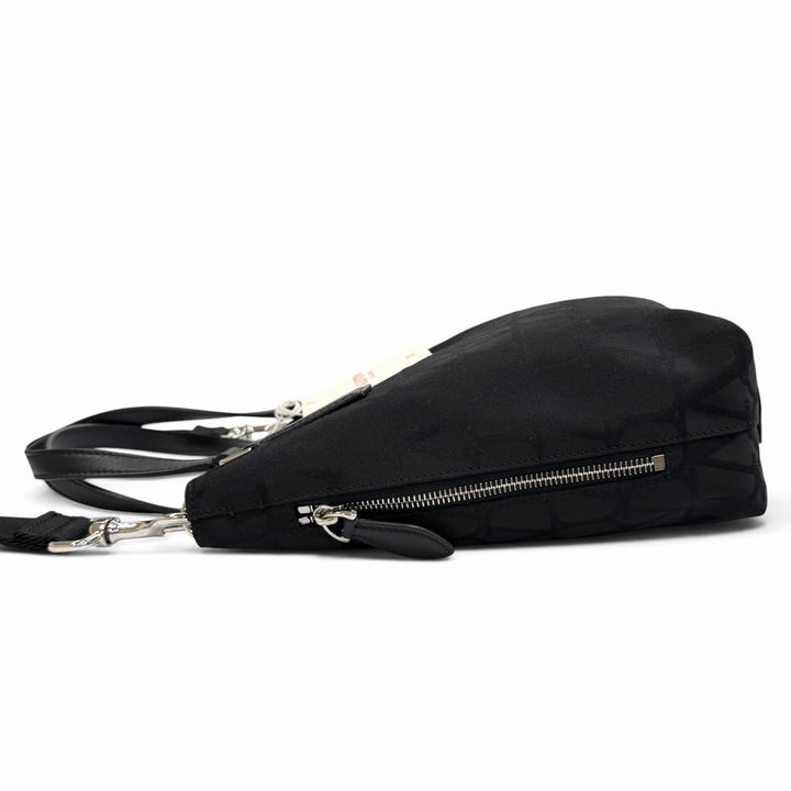 Excellent Valentino Garavani Handbag Toile Iconograph black leather 4Y2B0C60CSH