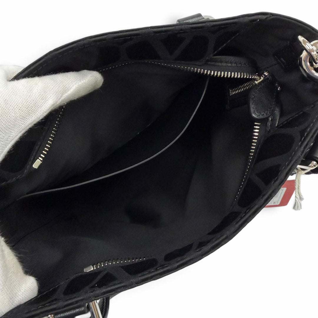 Excellent Valentino Garavani Handbag Toile Iconograph black leather 4Y2B0C60CSH
