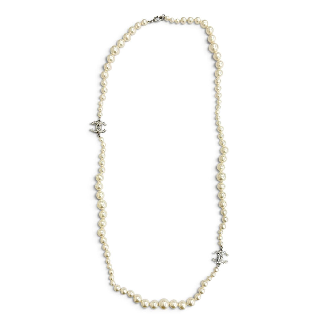 Excellent CHANEL Necklace COCO Mark Long Pearl White system Women A14V