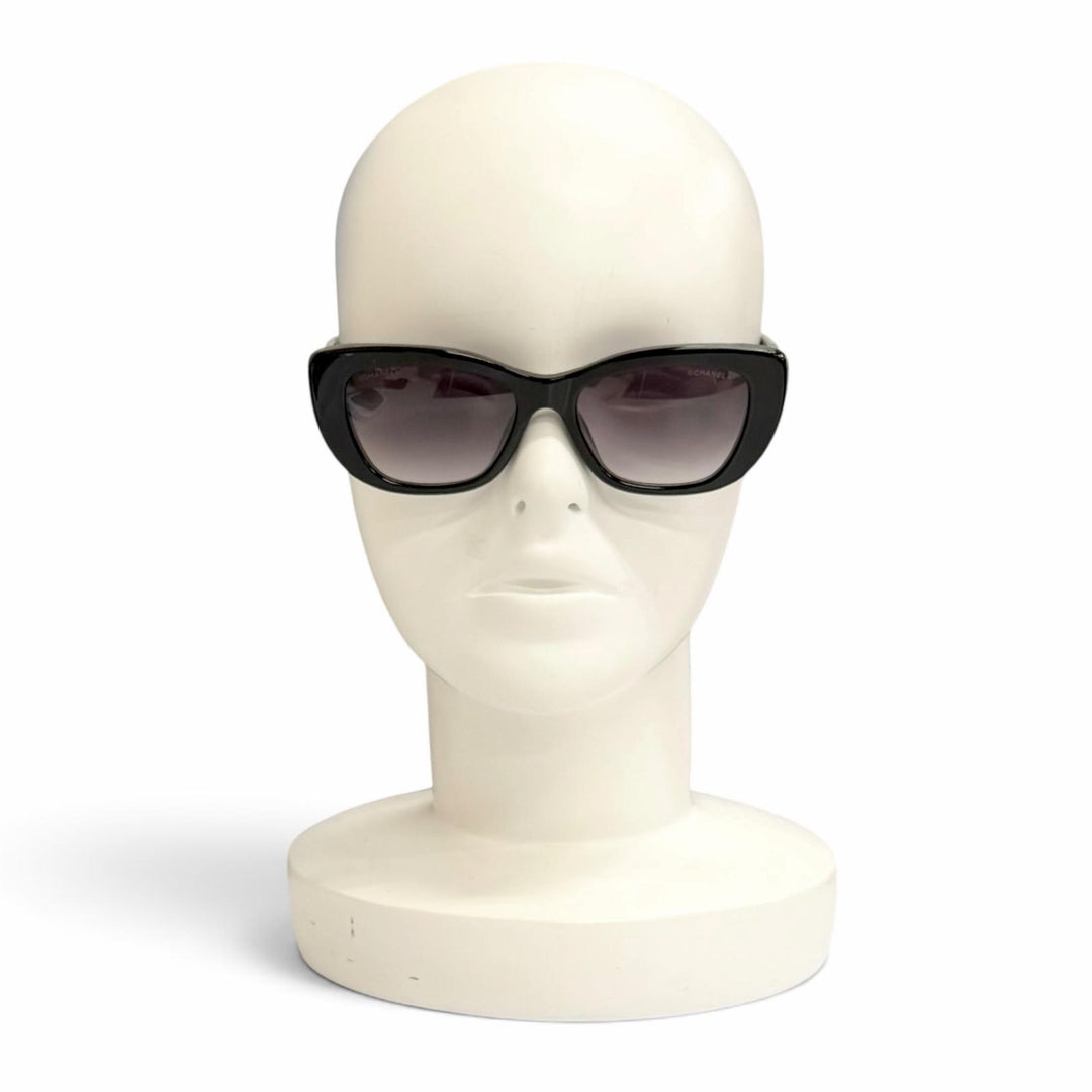 Excellent CHANEL Butterfly Shape Sunglasses Shell COCO Mark 26C 71766A S1834