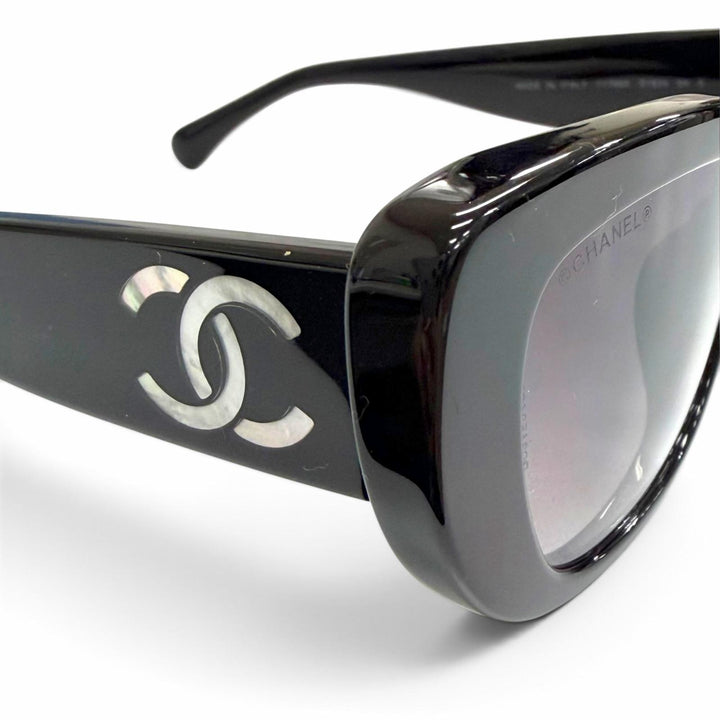 Excellent CHANEL Butterfly Shape Sunglasses Shell COCO Mark 26C 71766A S1834