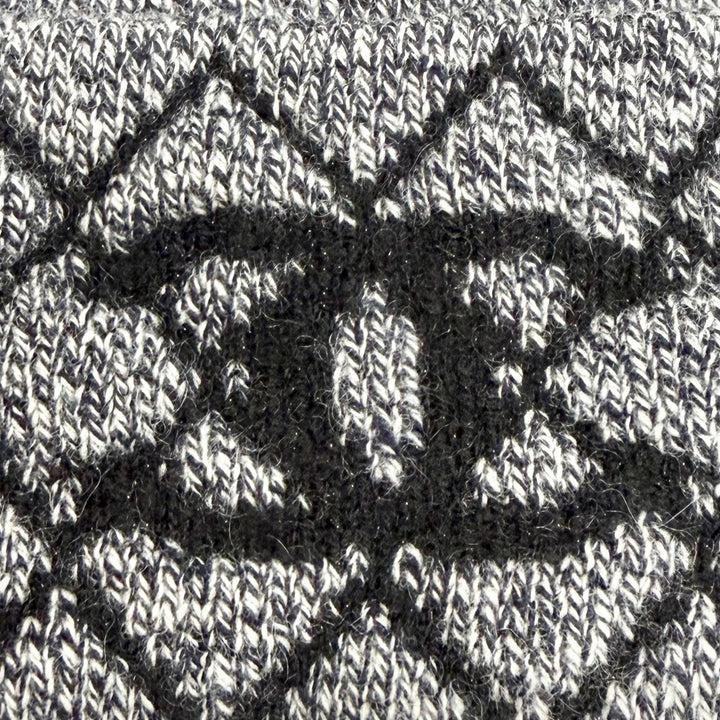 Excellent CHANEL 94% Cashmere Matelassé COCO Mark Knit Cap Beanie gray 18A