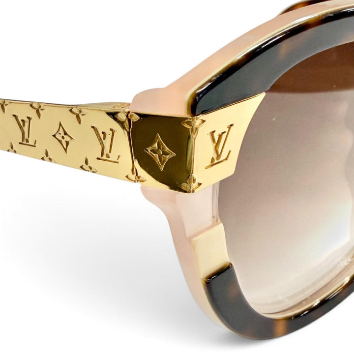 Very Good LOUIS VUITTON sunglasses LV Petite Spencer Cat Eye Women Z1858E