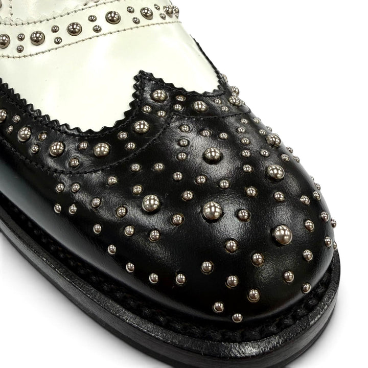 Pristine CHURCH'S Leather shoes BURWOOD MET Wingtip studded shoes black 36