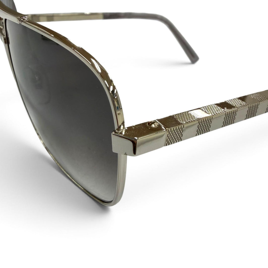 Very Good LOUIS VUITTON sunglasses Attitude Damier Two Bridges Silver Z0260U