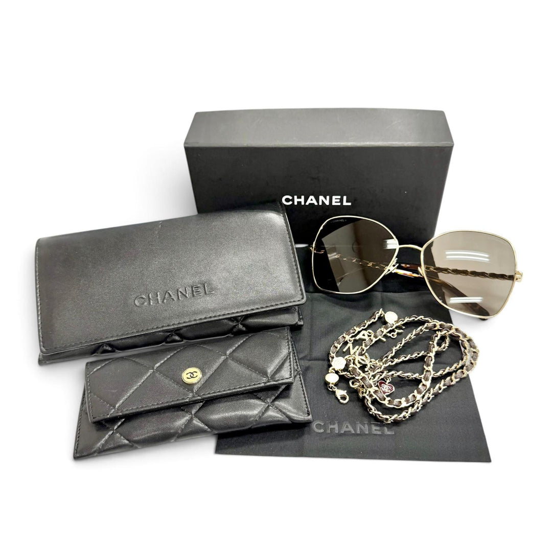 Great CHANEL sunglasses COCO Mark butterfly shape with logo chain gold 4274-Q