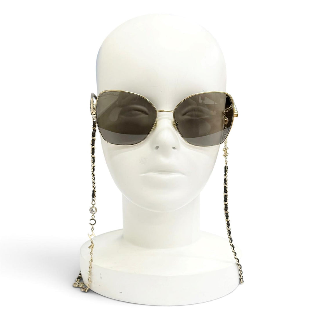 Great CHANEL sunglasses COCO Mark butterfly shape with logo chain gold 4274-Q